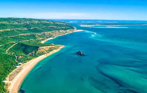 Arrabida Naturpark bei Lissabon &ndash; &copy; ©Discovod - stock.adobe.com