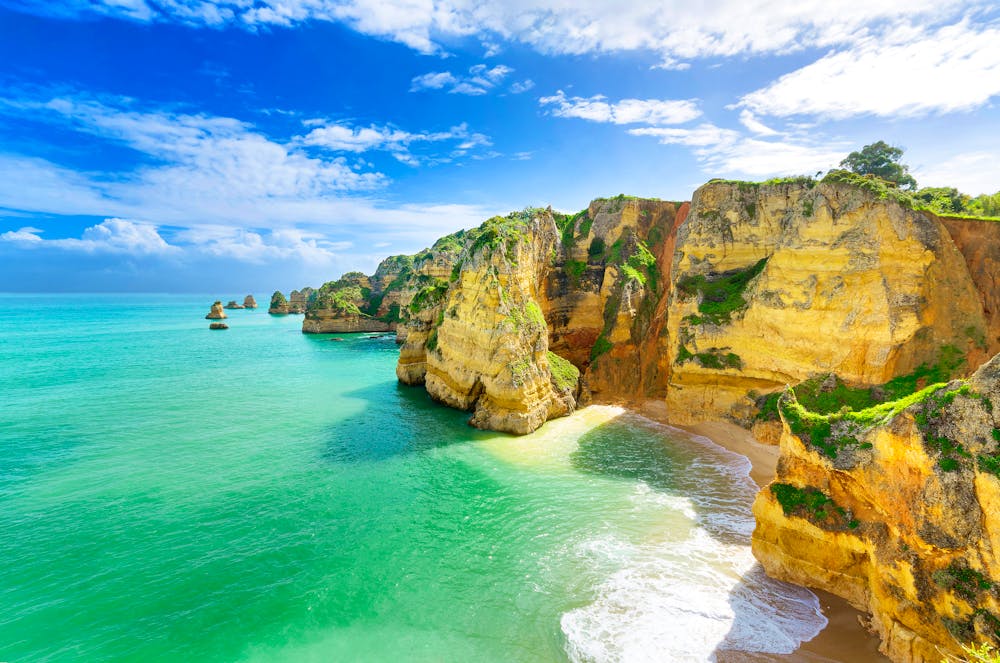Algarve Küste bei Lagos &ndash; &copy; ©herraez - stock.adobe.com