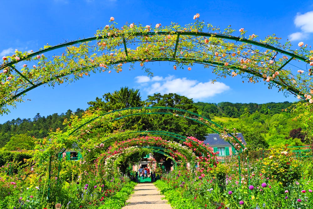 Claude Monets Gärten in Giverny &ndash; &copy; aterrom - stock.adobe.com