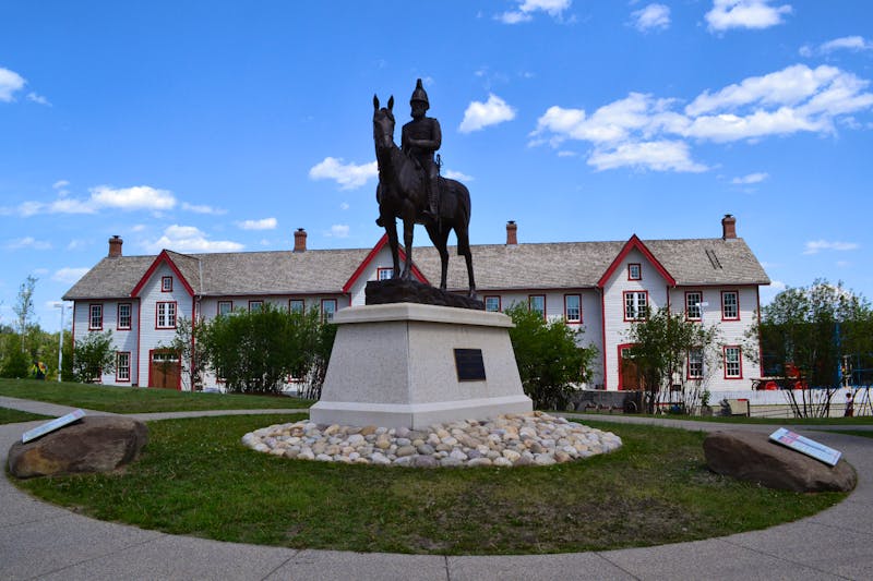 Stadtrundfahrt in Calgary - Fort Calgary - ©Eberhardt TRAVEL