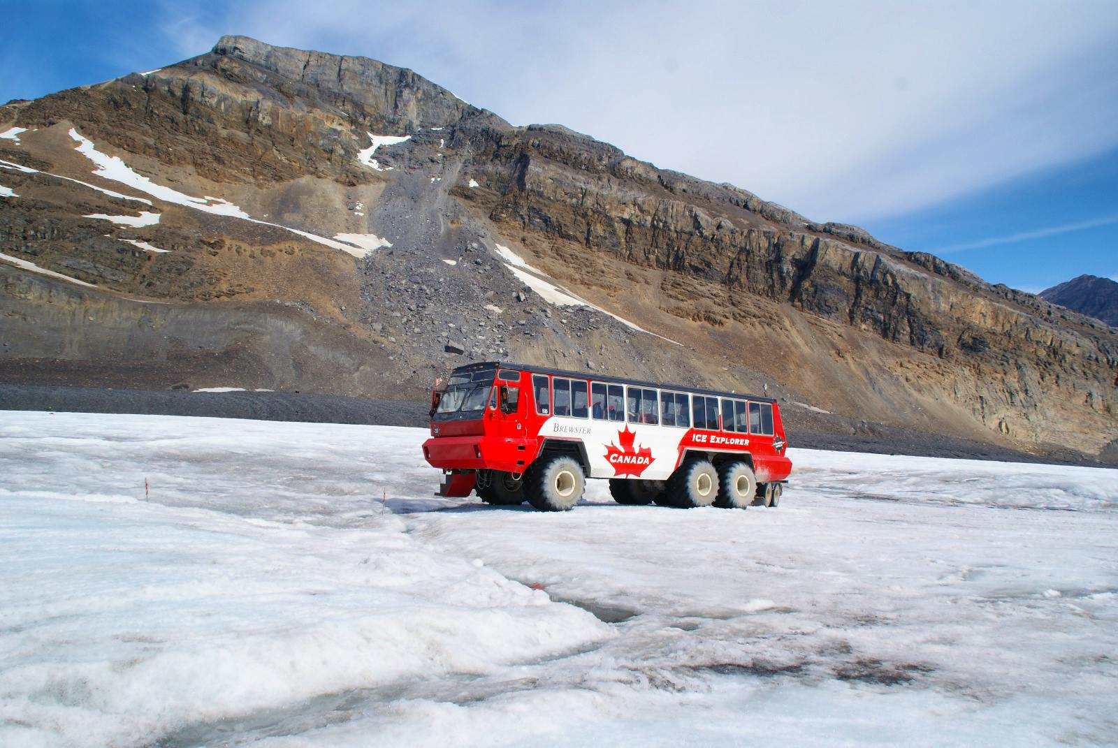 Ice Explorer auf dem Athabasca Gletscher - &copy;Eberhardt TRAVEL