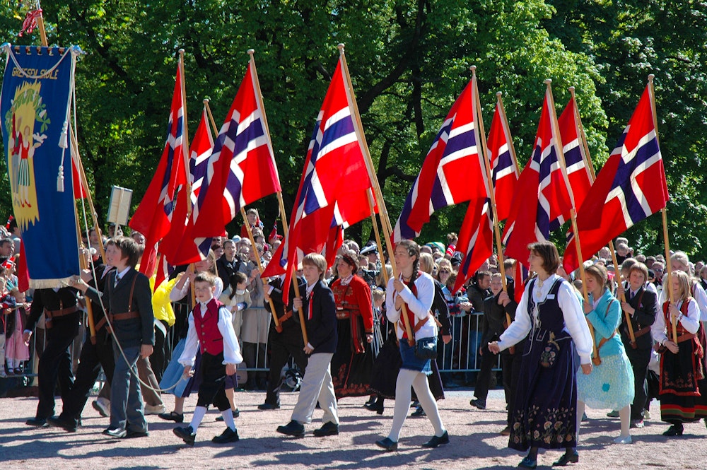 Oslo – Kinderparade am Nationalfeiertag – © Albert Teich - stock.adobe.com
