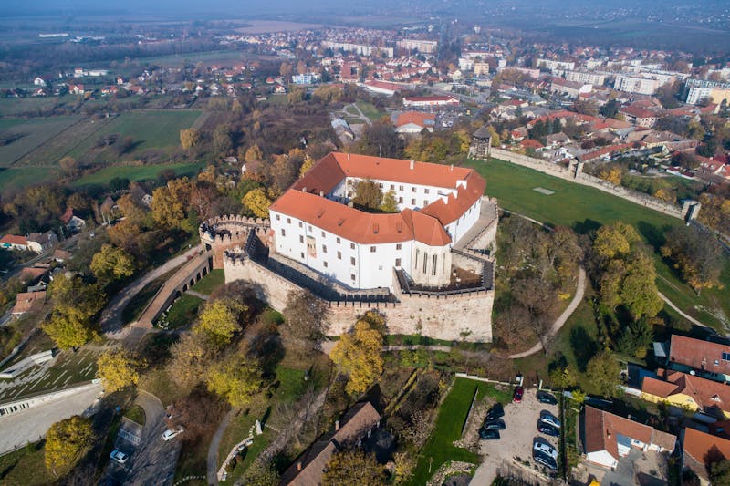 Burg Siklos in Ungarn - ©©Csák István - stock.adobe.com