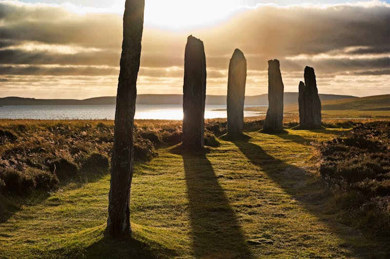 Schottland - Brodgar-Steinring auf den Orkney-Inseln - ©©panalot - stock.adobe.com