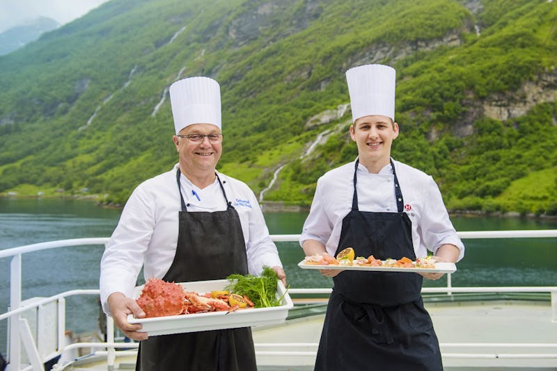 Bordköche auf MS Polarlys - ©Hurtigruten - Agurtxane Concellon