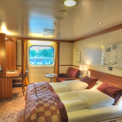 MS Fram - Beispiel Außenkabine Superior – © Hurtigruten