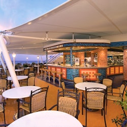 Restaurant Great Outdoors auf der Norwegian Jewel – © NCL - Norwegian Cruise Line
