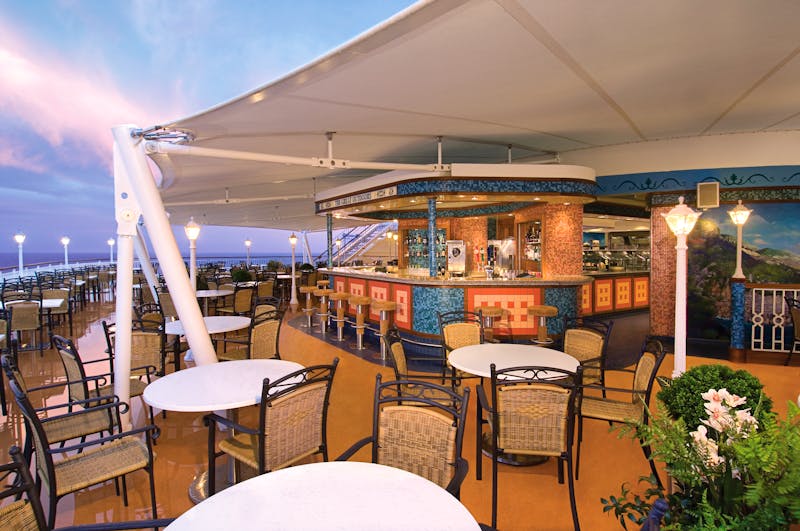 Restaurant Great Outdoors auf der Norwegian Jewel - ©NCL - Norwegian Cruise Line