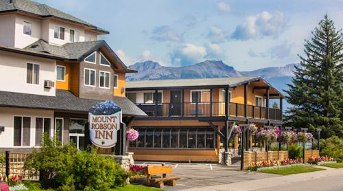Hotel Mount Robson Inn in Jasper – © Mount Robson Inn