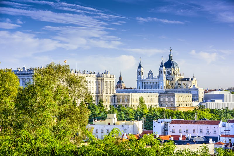 Almudena- Kathedrale in Madrid - ©SeanPavonePhoto - stock.adobe.com
