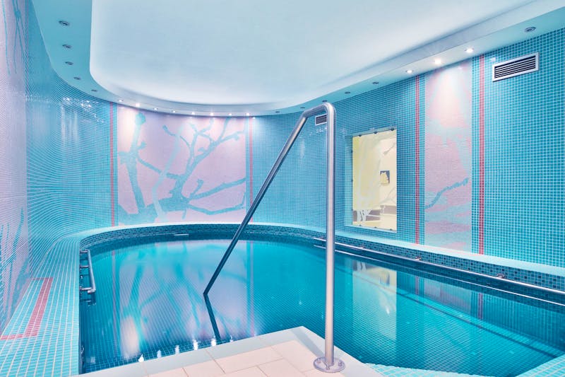 Marienbad - Sun Hotel - Schwimmbad &ndash; &copy;Sun Hotel - Members of AXXOS hotels & resorts