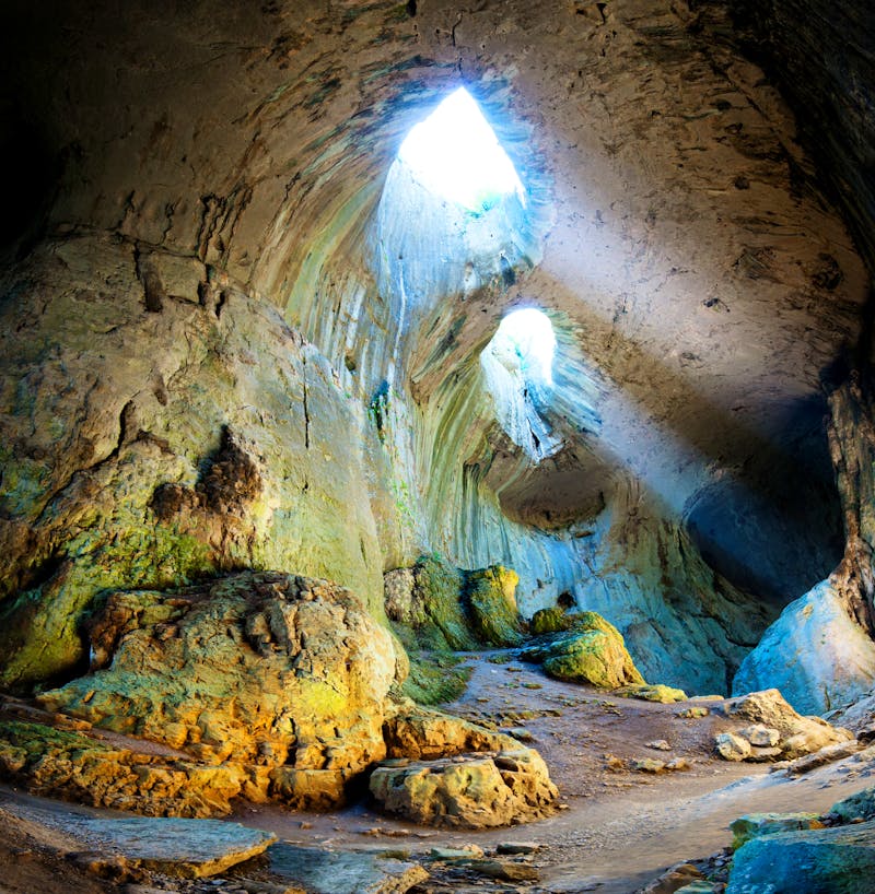 Prohodna cave - ©©Dimitar Marinov - stock.adobe.com