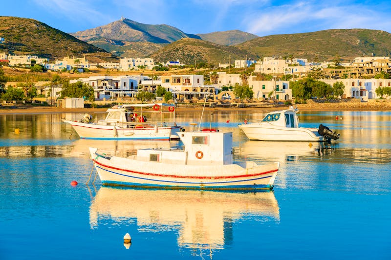 Fischerboote in Naoussa - Insel Paros - ©©pkazmierczak - stock.adobe.com