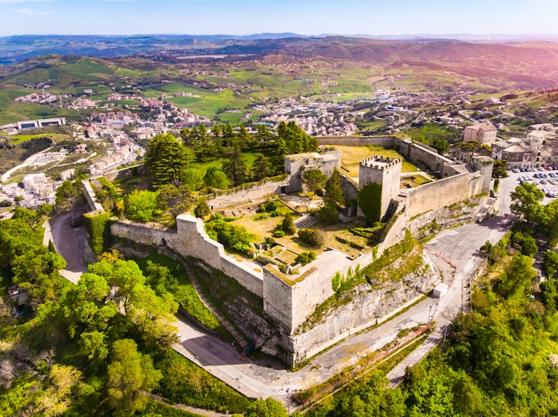 Normannenschloss der Lombardei in Enna - ©Parilov - stock.adobe.com