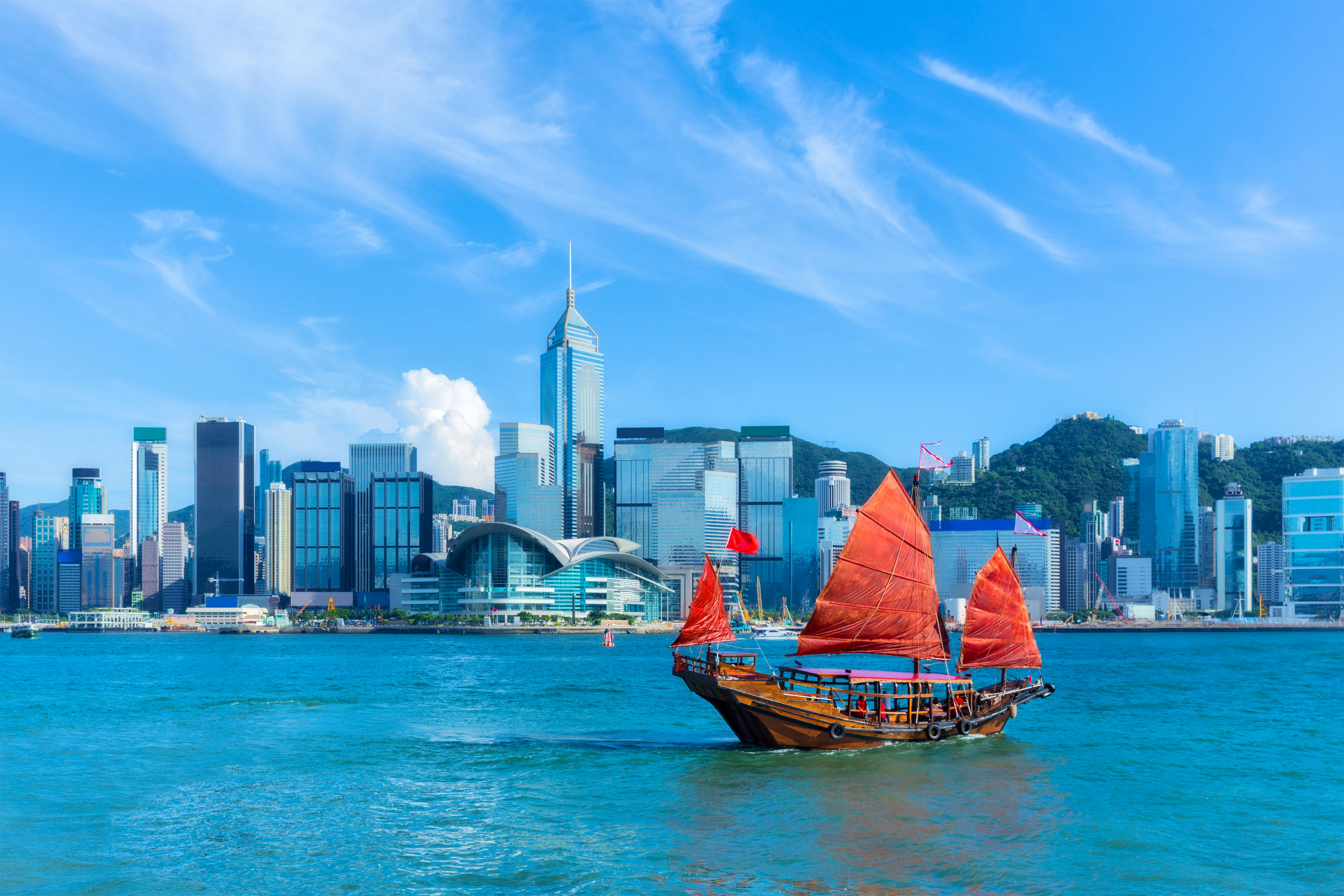 Hong Kong Hafen&nbsp;&ndash;&nbsp;&copy;&nbsp;kamonrat - stock.adobe.com