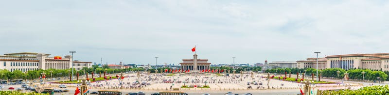 Tiananmenplatz Panorama - &copy;superjoseph - stock.adobe.com