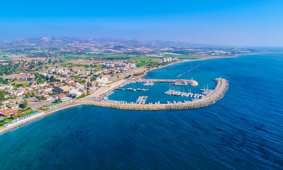 Südküste von Zypern bei Larnaca – © 2017 f8grapher - Adobe Stock