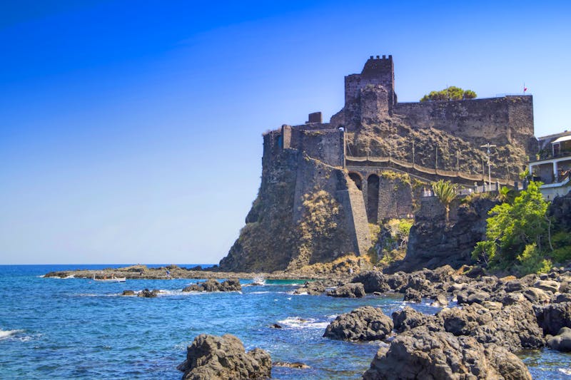 Burg von Aci Castello in Sizilien - ©©fotografiche.eu - stock.adobe.com