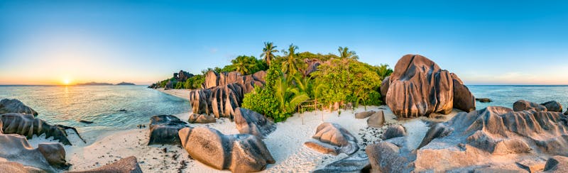Sonnenuntergang am Anse Source d'Argent, La Digue, Seychellen - ©eyetronic - stock.adobe.com