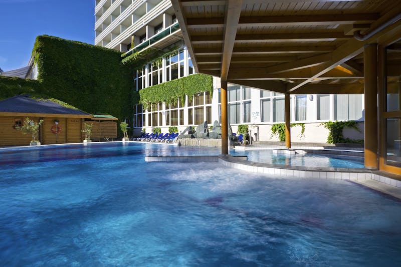 Danubius Health SPA Resort Aqua - Außenpool - ©Danubius Health SPA Resort Aqua Heviz
