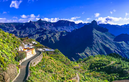 Berglandschaft auf Gran Canaria &ndash; &copy; ©Freesurf - stock.adobe.com