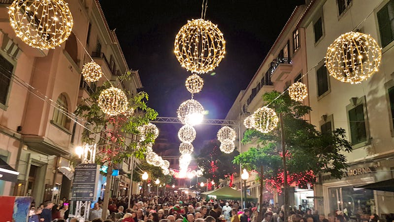 Nachtmarkt in Funchal zur Weihnachtszeit - ©Eberhardt TRAVEL