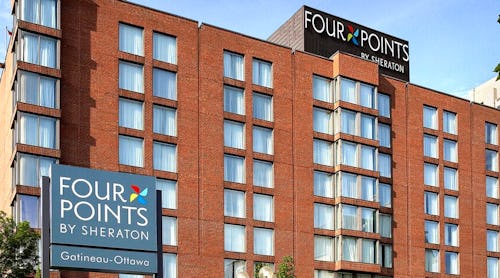 Außenansicht – © Four Points by Sheraton Hotel & Conference Centre