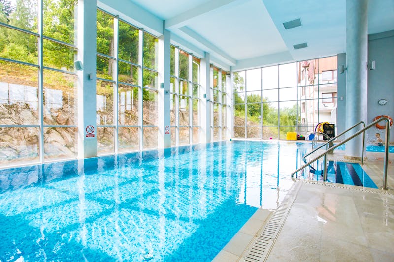 Hotel Bialy Kamien - Schwimmbecken – ©Hotel Bialy Kamien