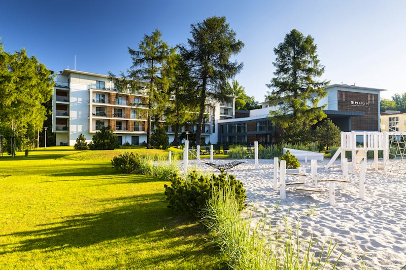 Shuum Boutique Wellness Hotel - Spielplatz im Garten - ©Shuum Boutique