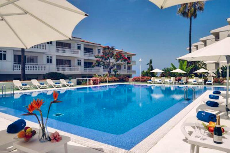 Route Active Hotel_Pool - ©Route Active Hotel