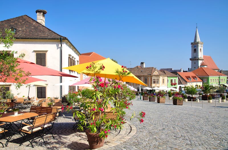 der bekannte Urlaubsort Rust am Neusiedler See - ©©travelpeter - stock.adobe.com