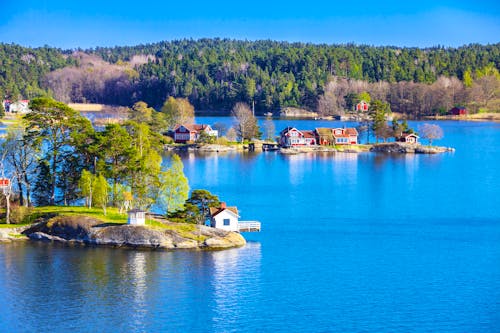 Schwedische Küstenlandschaft &ndash; &copy; evannovostro - stock.adobe.com