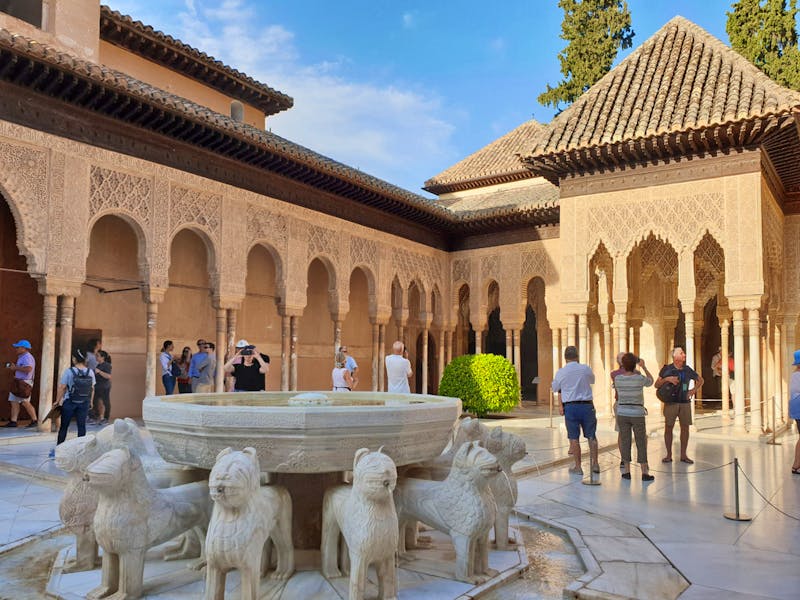 Löwenhof in der Alhambra - ©Eberhardt TRAVEL