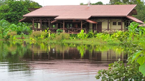 Restaurant &ndash; &copy; https://maquenqueecolodge.com/