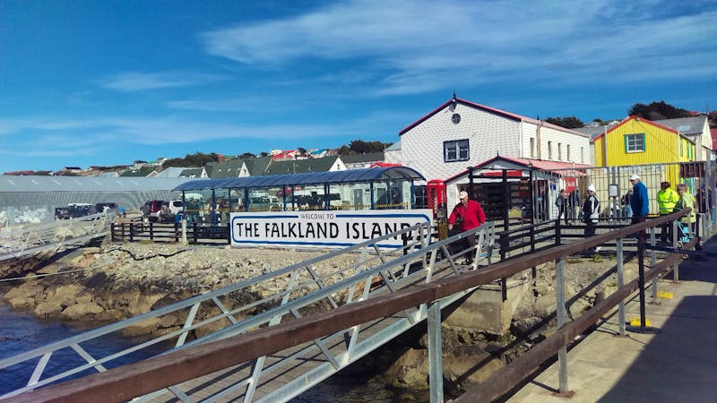 Landgang in Stanley auf den Falkland-Inseln - ©Eberhardt TRAVEL