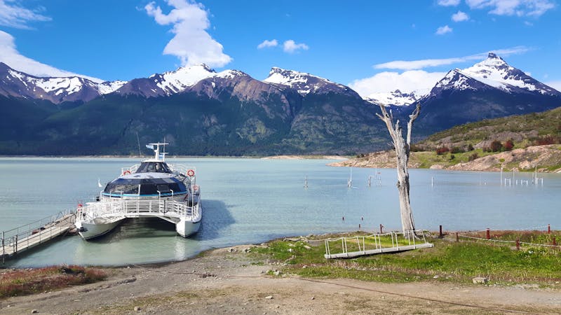 Katamaran-Fahrt zum Gletscher Perito Moreno - ©Eberhardt TRAVEL