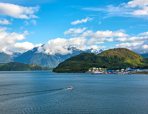 Puerto Chacabuco - Chilenische Fjorde – © ©Betty Rong - stock.adobe.com