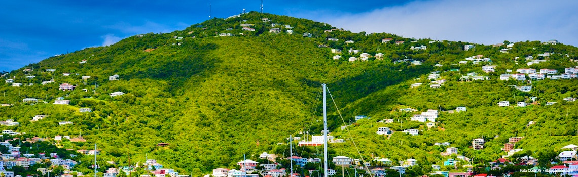 Saint Maarten Hafen, Karibik – © Costin79 - stock.adobe.com