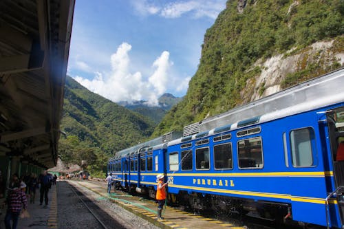 Im Bahnhof von Aguas Calientes - Peru &ndash; &copy; Eberhardt TRAVEL