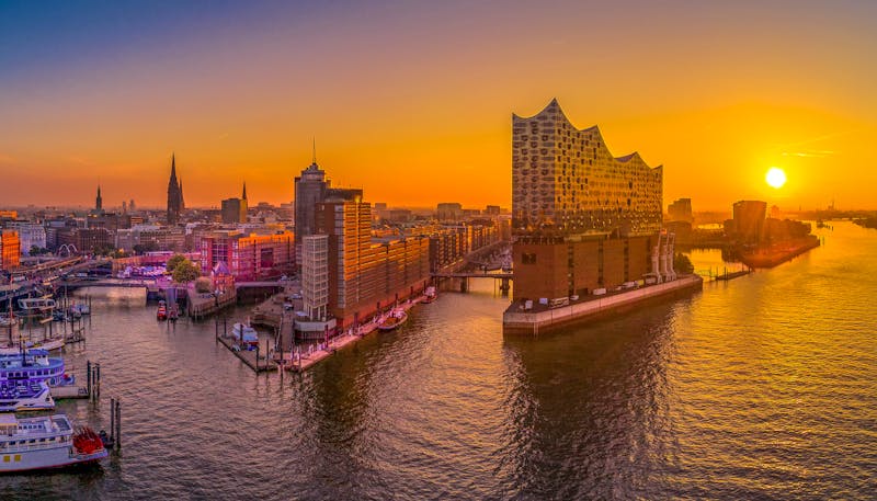 Elbphilharmonie in Hamburg - ©©Daniel Fröhlich - stock.adobe.com