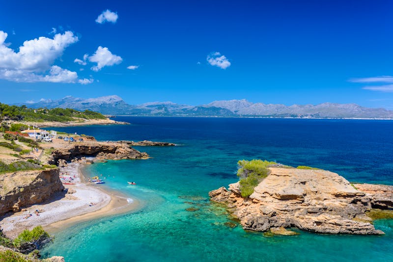 Baleareninsel Mallorca - Strand in S'Illot in der Nähe von Alcudia  - ©©Simon Dannhauer - stock.adobe.com