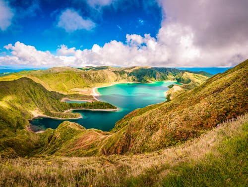  Lagoa do Fogo auf Sao Miguel, Azoren, Portugal &ndash; &copy; Evgeni - stock.adobe.com