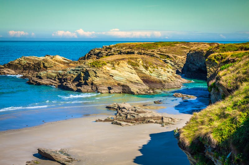 Kathedralenstrand bei Ribadeo - ©©Lukasz Janyst - stock.adobe.com