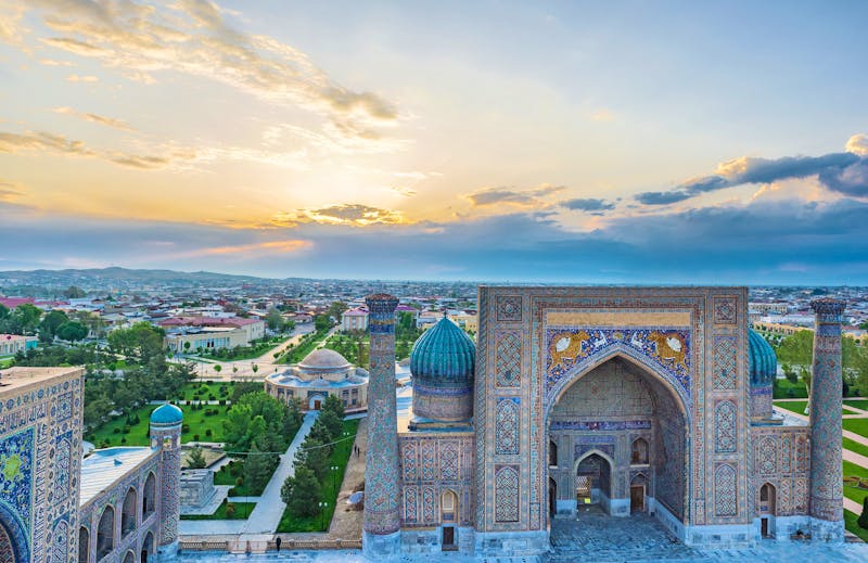 Usbekistan – Sonnenaufgang in Smarkand - ©efesenko - stock.adobe.com
