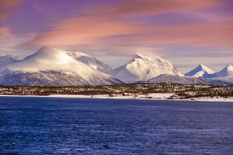 Winterlandschaft bei Tromsö - Nord-Norwegen - ©©Wolfgang Hauke - stock.adobe.com