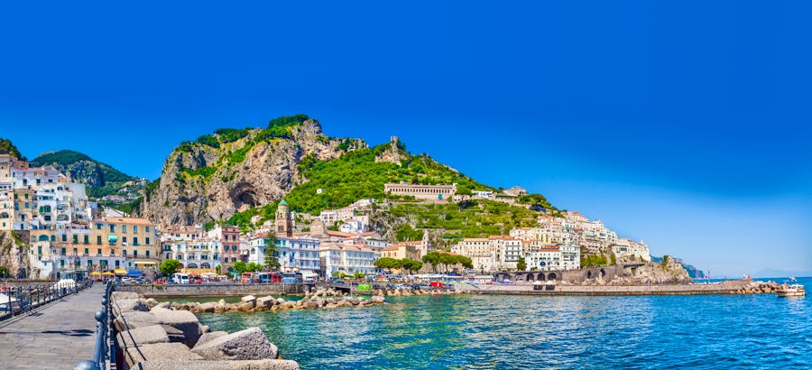 Panorama von Amalfi, Amalfiküste, Italien – © JFL Photography - stock.adobe.com