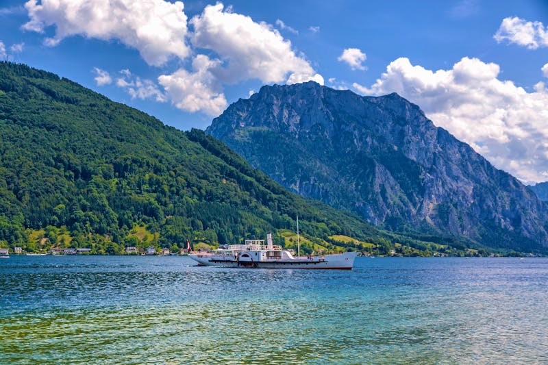 Raddampfer auf dem Traunsee, Österreich - ©aldorado - stock.adobe.com