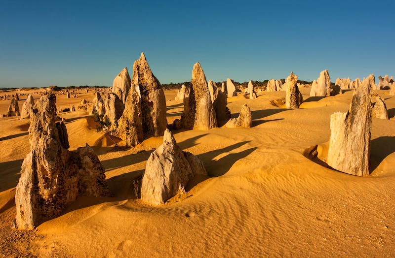 The Pinnacles of Nambung National Park - ©glowform - stock.adobe.com