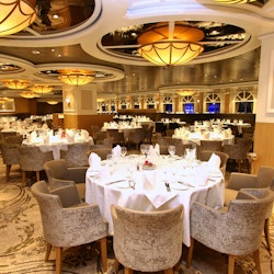 MS Artania - Restaurant 4-Jahreszeiten – © Phoenix Reisen