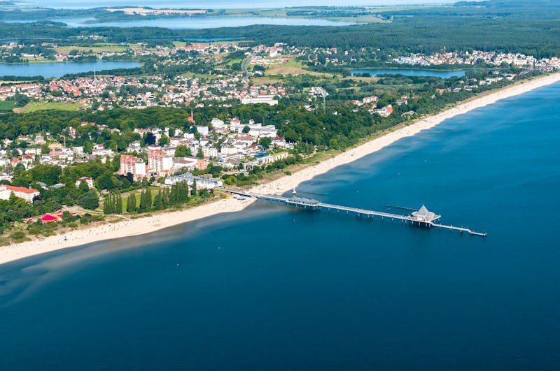 Luftaufnahme von Heringsdorf auf der Insel Usedom – © UsedomCards.de - stock.adobe.com